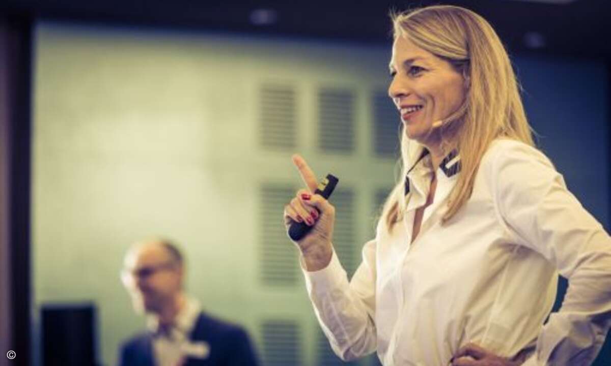 Tanja Hilpert, Director Sales Middle Europe bei Axis, gibt einen Ausblick auf die künftige Partnerstrategie des Pioniers für IP-Video, Foto: Michael Kuhlmann