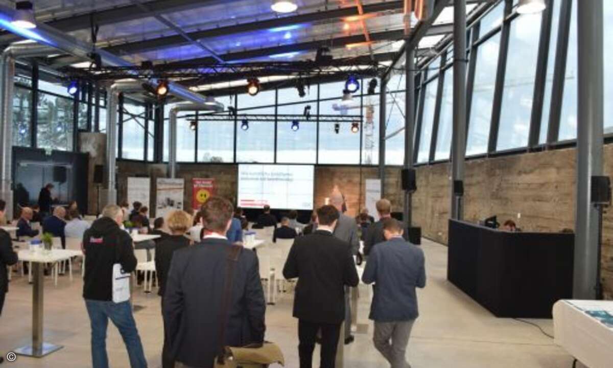 Der erste Morgen startete gleich mit interessanten Keynotes,...(Foto: CRN)