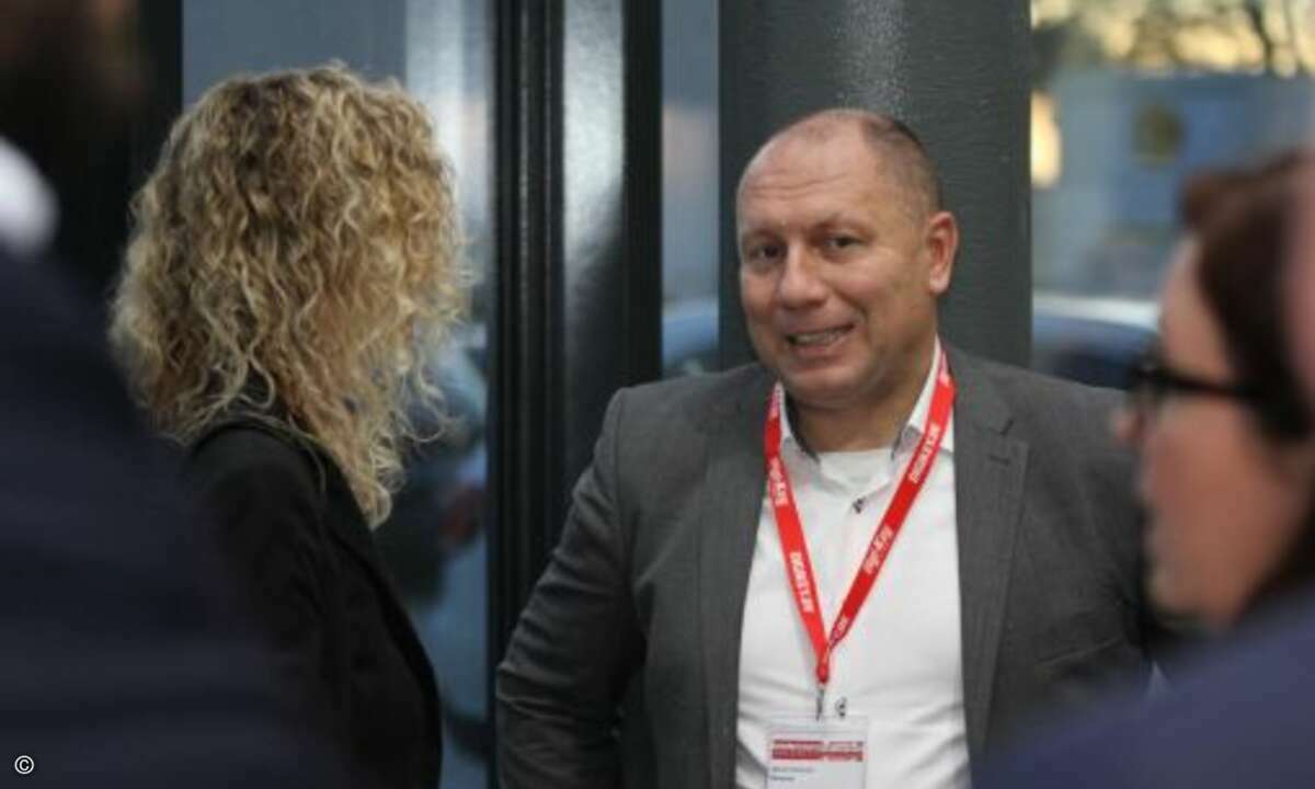 Daniela Dilger und Marek Matejek von Damovo (Foto: CRN) (Foto: CRN)
