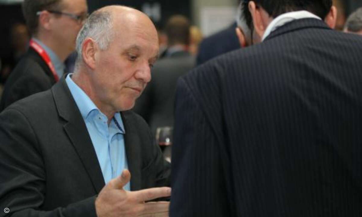 Die Besucher tauschten sich in vielen Fachgesprächen aus (Foto: CRN)