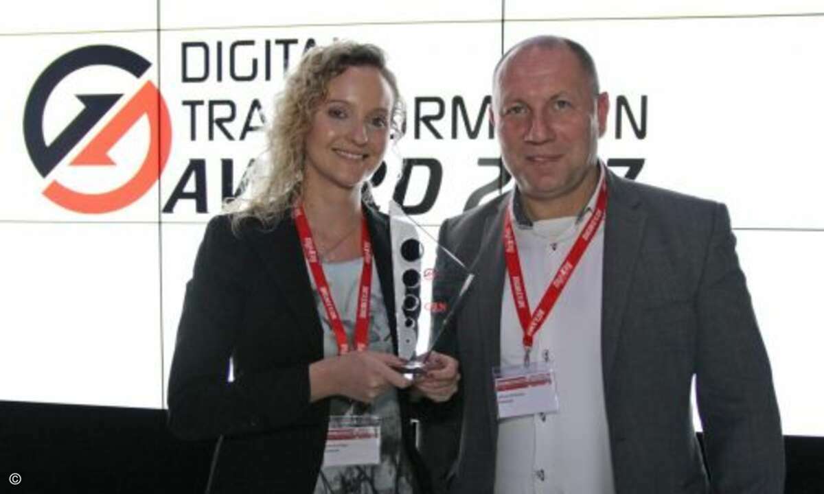 Daniela Dilger und Marek Matejek von Damovo (Foto: CRN)