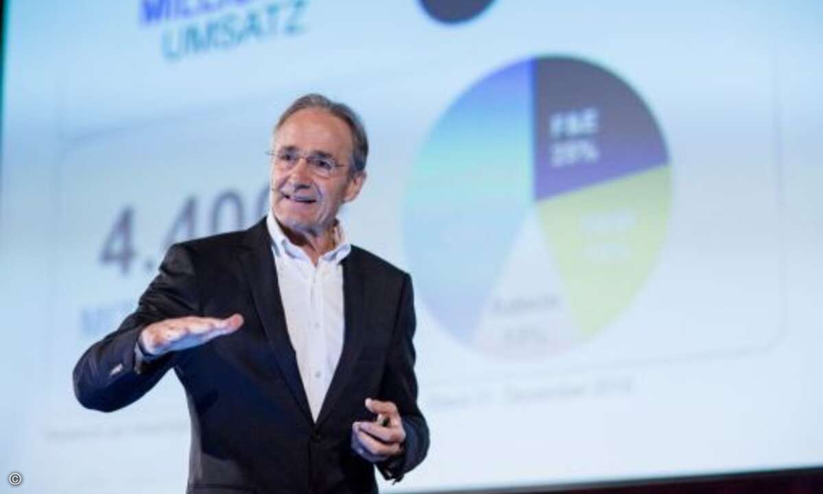 Karl-Heinz-Streibich, CEO der Software AG, hielt die Eröffnungs-Keynote (Foto: Software AG)