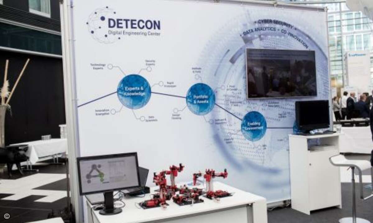 Showcases zeigten Lösungen und Best Practices für die Digitalisierung (Foto: Software AG)