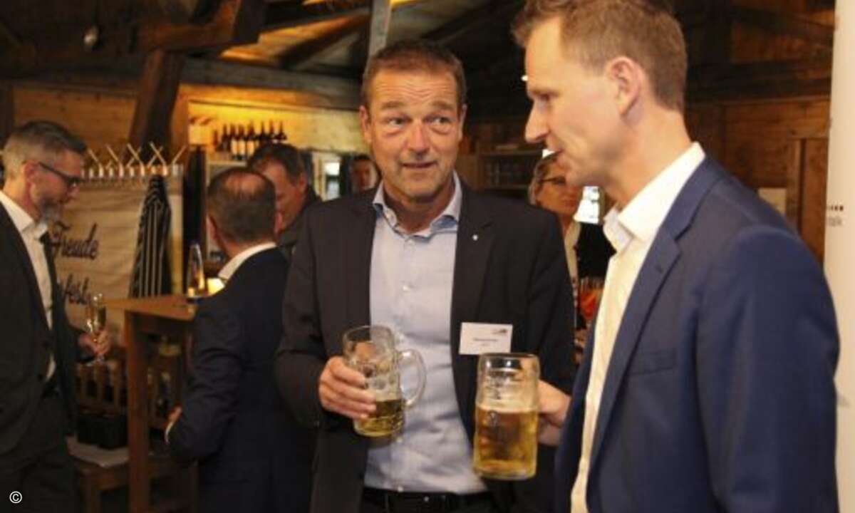 Michael Boelke (agfeo) und Eric Weis (funkschau) im TK-Fachgespräch (Foto: CRN)