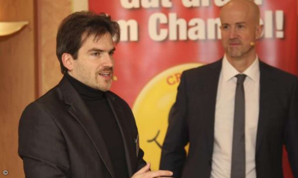Wie immer schaffen es die beiden, ernste Themen wie die Gefahren von KI... (Foto: CRN)