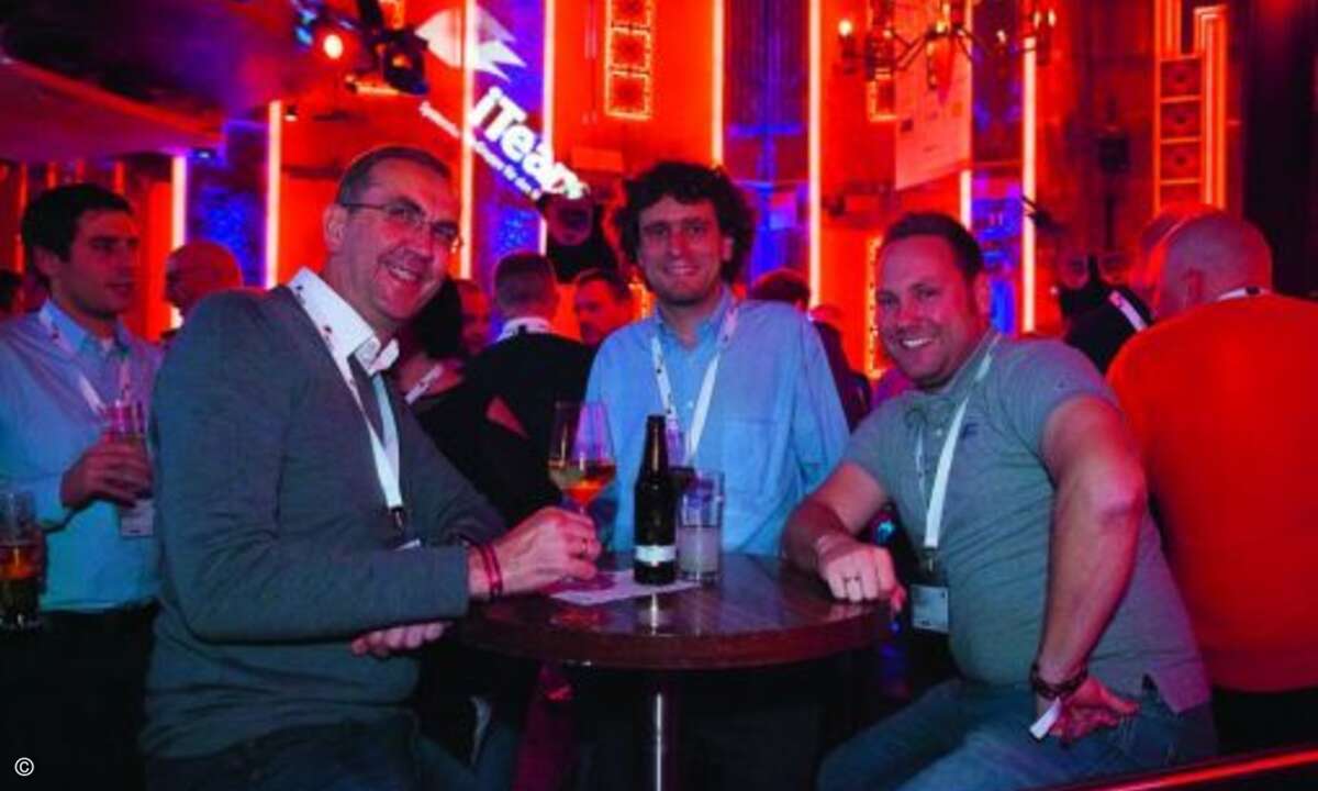 (v. links) Michael Hollmann (Hollmann IT GmbH), Dustin Wiemann (12 Systems) und Björn Steinecke (Tec Networks). (Bild: I-Team)