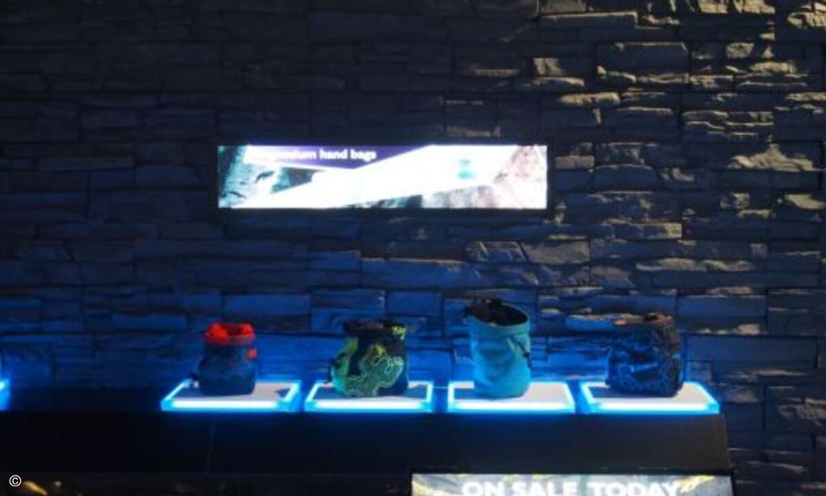 Signage-Installation bei BenQ (Foto: CRN)