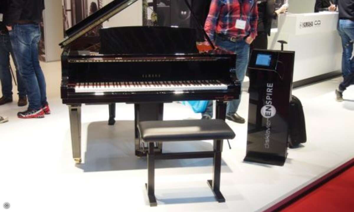 Dieses Klavier spielt von allein (Foto: CRN)