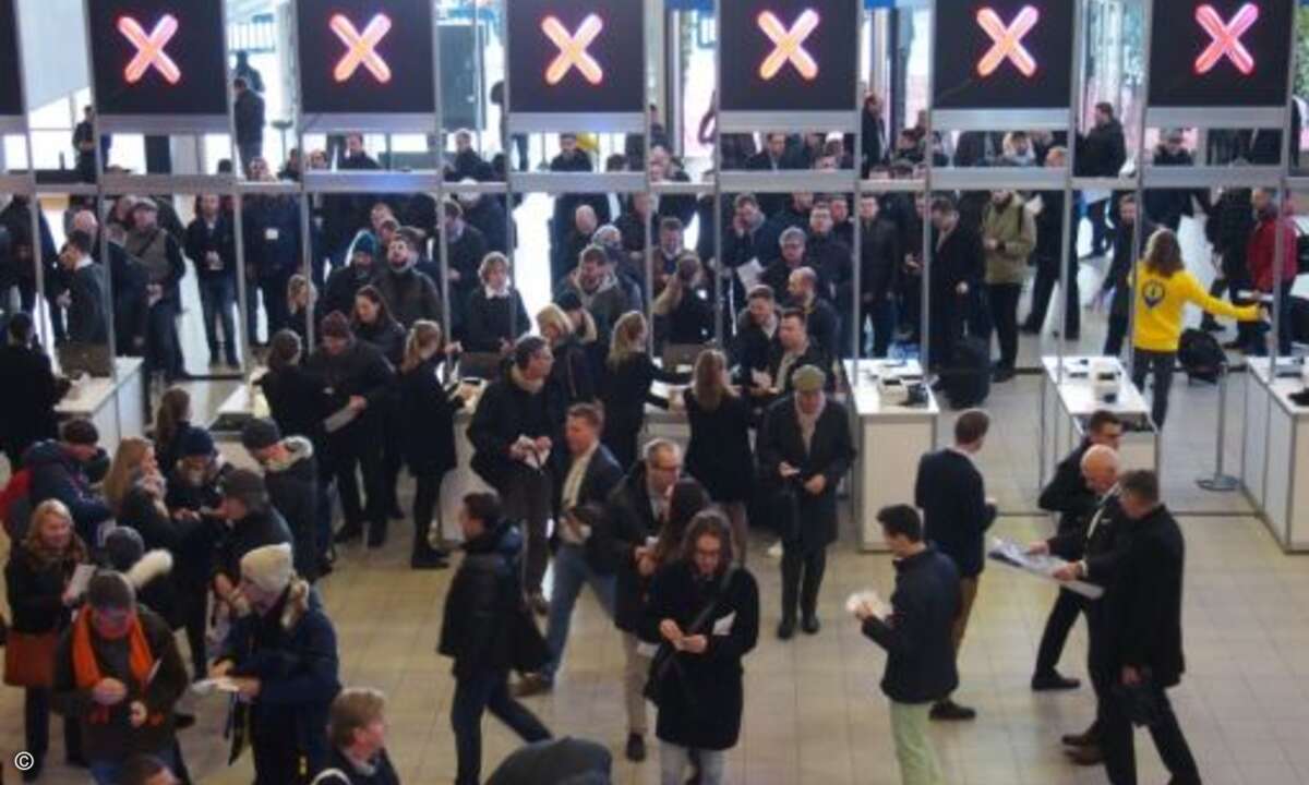 Volle Gänge bei der ISE (Foto: CRN)