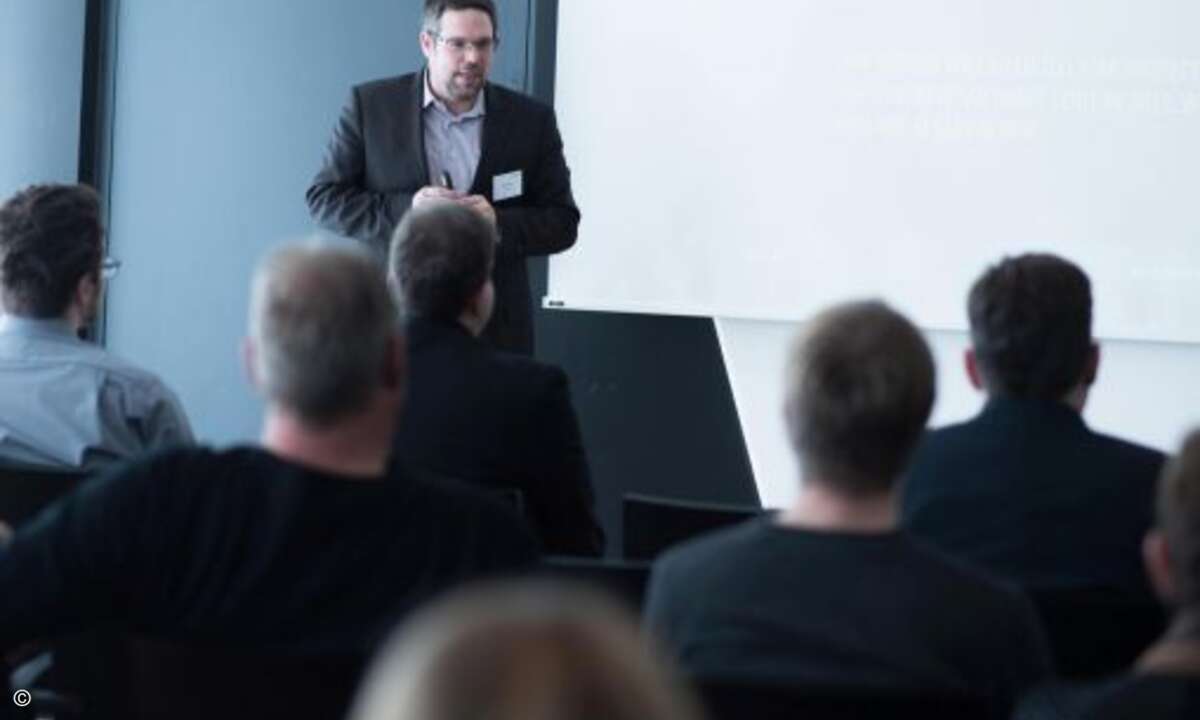 Daniel Blank (Hornetsecurity) stellte den Teilnehmern seine Lösung vor (Foto: Acmeo)