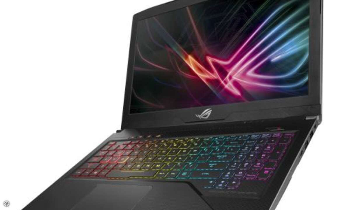 Auch die »ROG Strix Scar«- und »ROG Strix Hero«-Editionen bekommen ein Update auf die Core-CPUs der achten Generation spendiert. (Bild: Asus)
