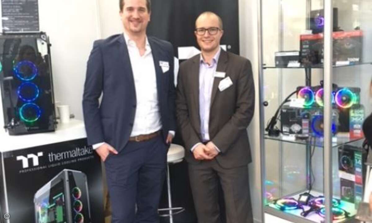 Sebastian Groß (re.) und David Birr (li.) von Thermaltake (Bild: CRN)
