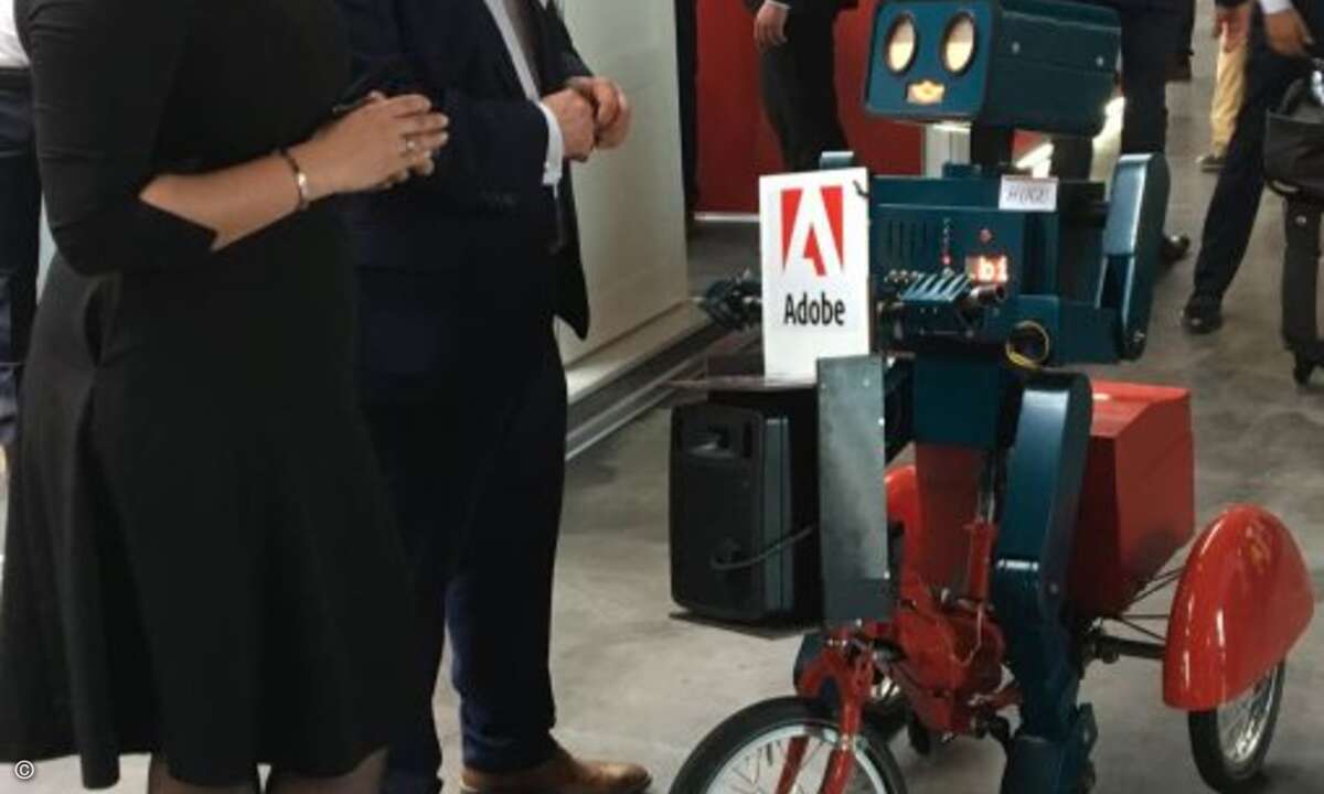 Auskunft vom Roboter (Bild: CRN)