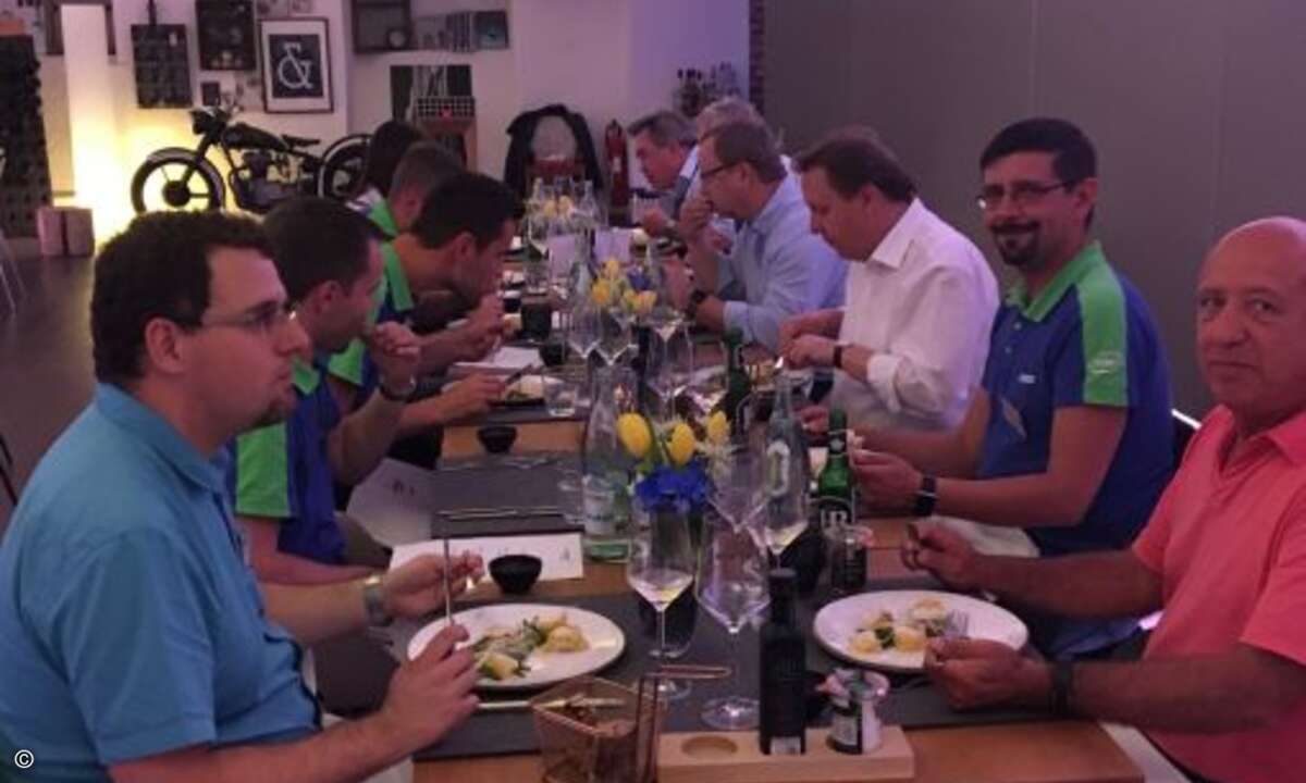 Den Bluechip-Gästen schmeckte es prächtig! (Bild: CRN)