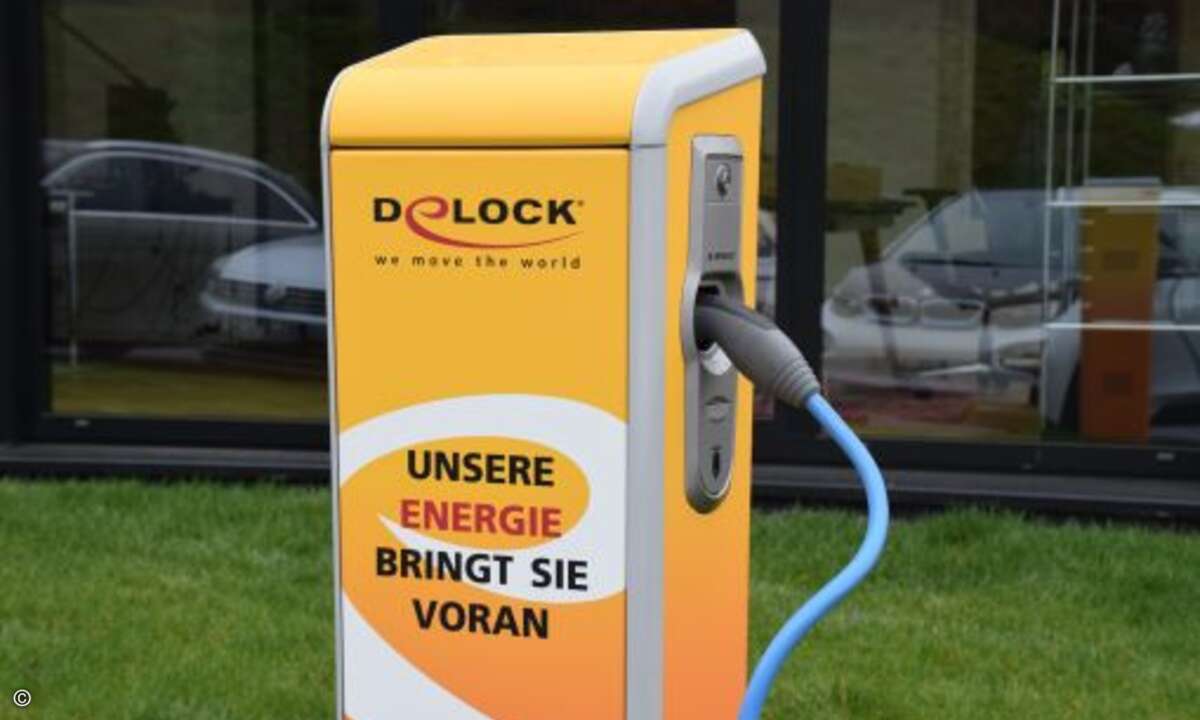 Delock noch eins draufsetzt und ganz modern im Zeichen der E-Mobilität ..
(Foto: CRN)