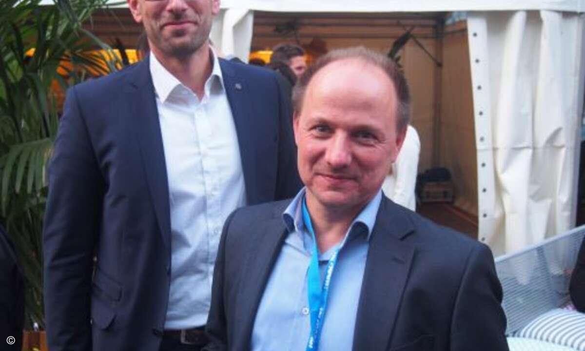 Zahlreiche Branchenkollegen waren vor Ort wie Dustin Palm (li.) und Jörg Hasselbach von Distributor Action Europe. (Bild: CRN)