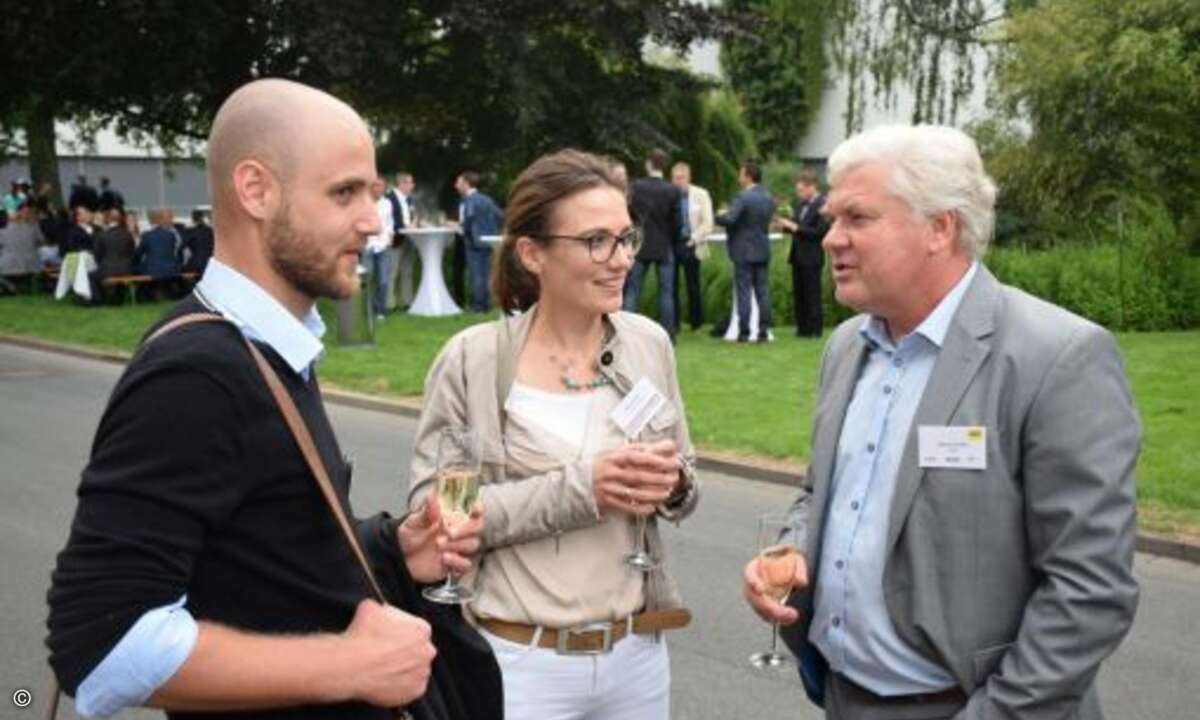 Auch aus Franken waren die Leute nach Hannover gekommen: hier Judith Öchsner von dexxIT (Mitte) (Foto: CRN)