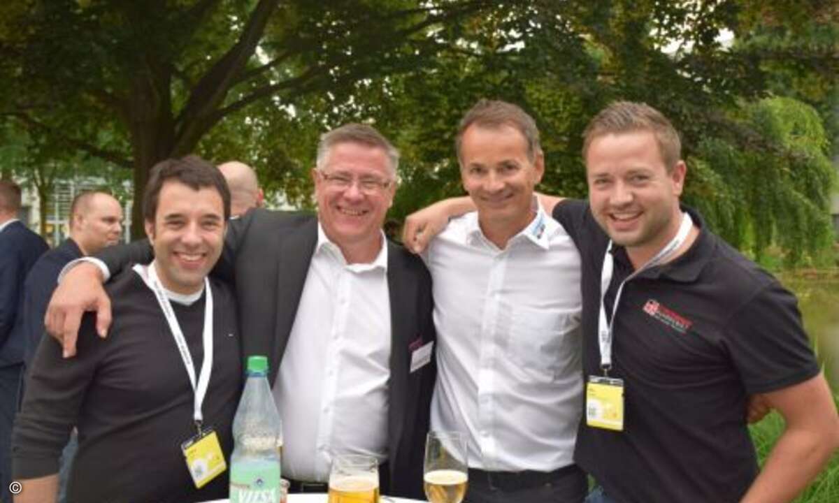 Andre Schiller (coretress), Udo Schillings (acmeo), Andreas Bortoli (Systemhaus Neumeier) und Nils Kathagen (IT-Systemhaus Ruhrgebiet) (Foto: CRN)