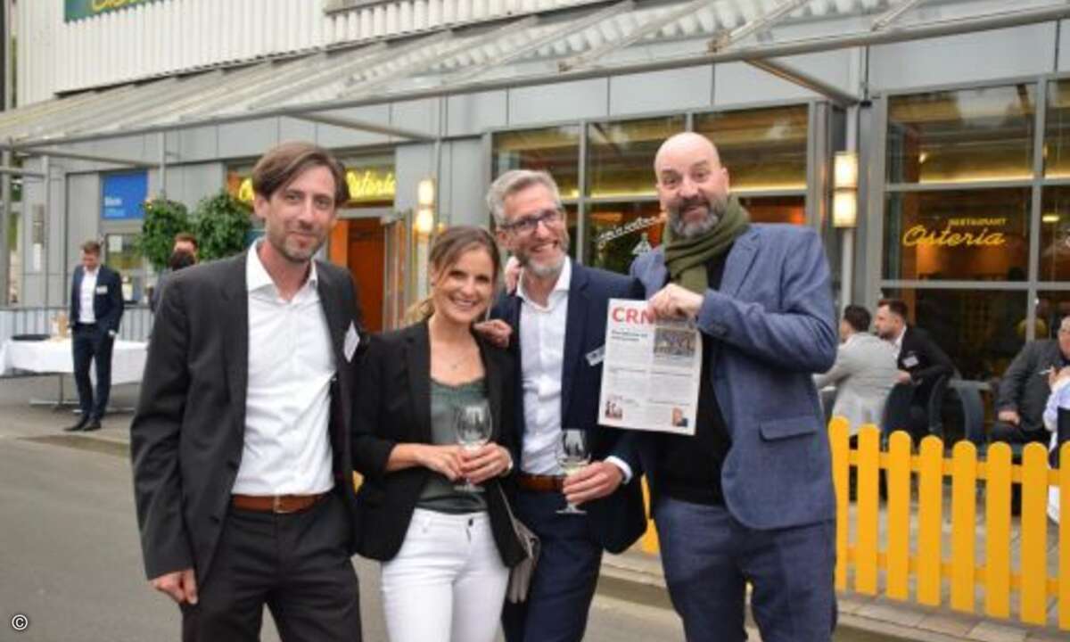 Auch die Nfon-Mannschaft findet das neue CRN-Format klasse (Foto: CRN)