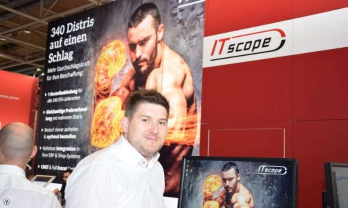 Alexander Münkel von IT Scope war insgesamt mit den abgeschlossenen Verträgen auf der CEBIT einigermaßen zufrieden. Er kritisiert aber, dass die CEBIT noch nie das Gespräch mit dem seit 10 Jahren treuen CEBIT-Aussteller gesucht habe.