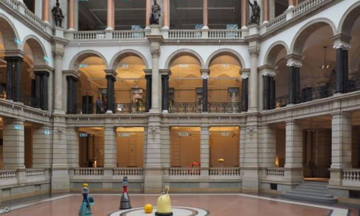Das Museum für Kommunikation Berlin bildete den idealen Rahmen für den diesjährigen Partnertag von Ferrari (Bild: Ferrari)
