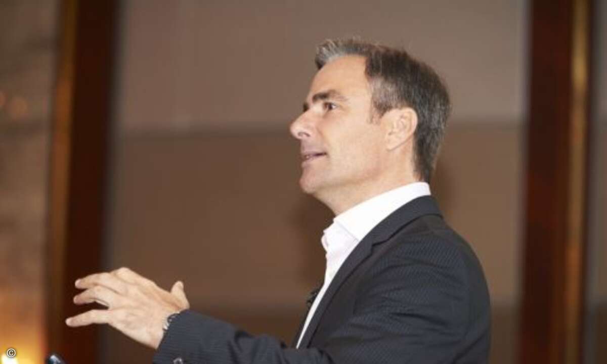 Europa-Chef Frank Schwittay begrüßte die Gäste und gab einen Ausblick auf die Pläne des Security-Herstellers in den nächsten Monaten und Jahren (Foto: Trend Micro)