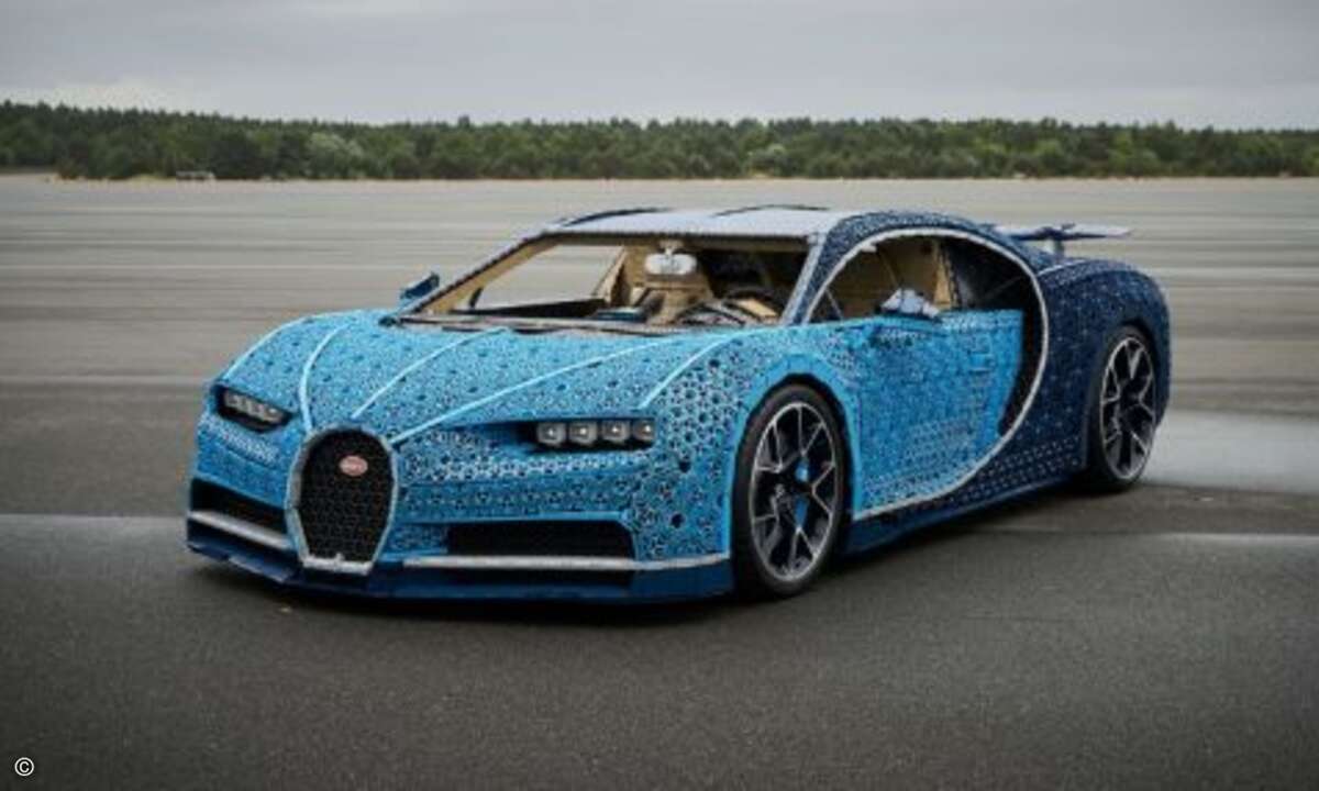 Lego hat den Super-Sportwagen »Bugatti Chiron« mit einer Million Legosteinen in Originalgröße funktionsfähig nachgebaut (Bild: Lego)