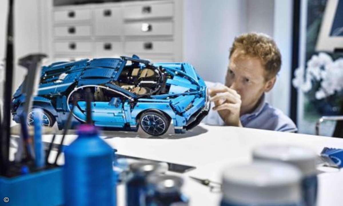 Der »Lego Technic Bugatti Chiron« ist seit August 2018 im Handel erhältlich (Bild: Lego)