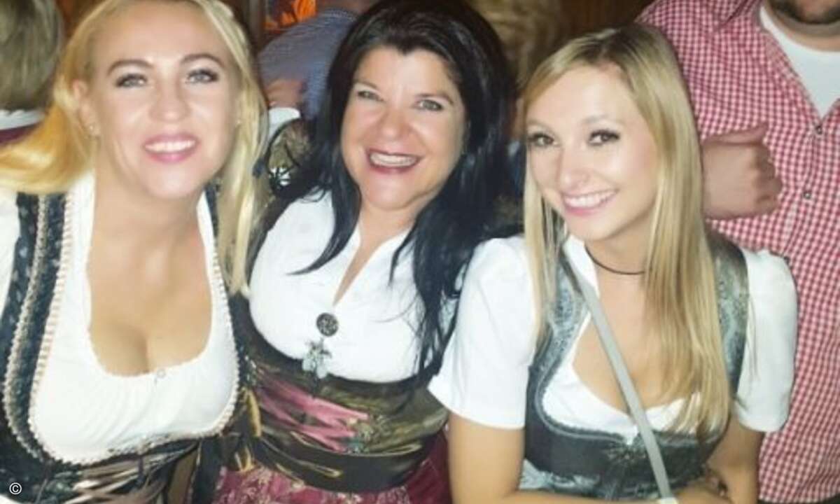 Machen im Dirndl einen gute Figur: Katharina Trautmann (Bechtle), Katja Schraml und Malina Colombo (CRN) (Foto: CRN)