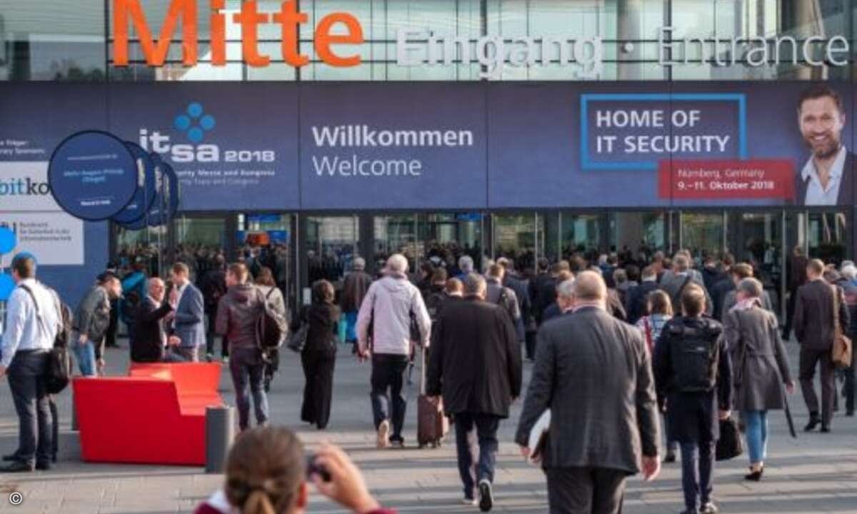 Auch in diesem Jahr zog die it-sa wieder viele Besucher an – mehr als 14.000 sind neuer Rekord für die Messe (Foto: Thomas Geiger - NürnbergMesse)