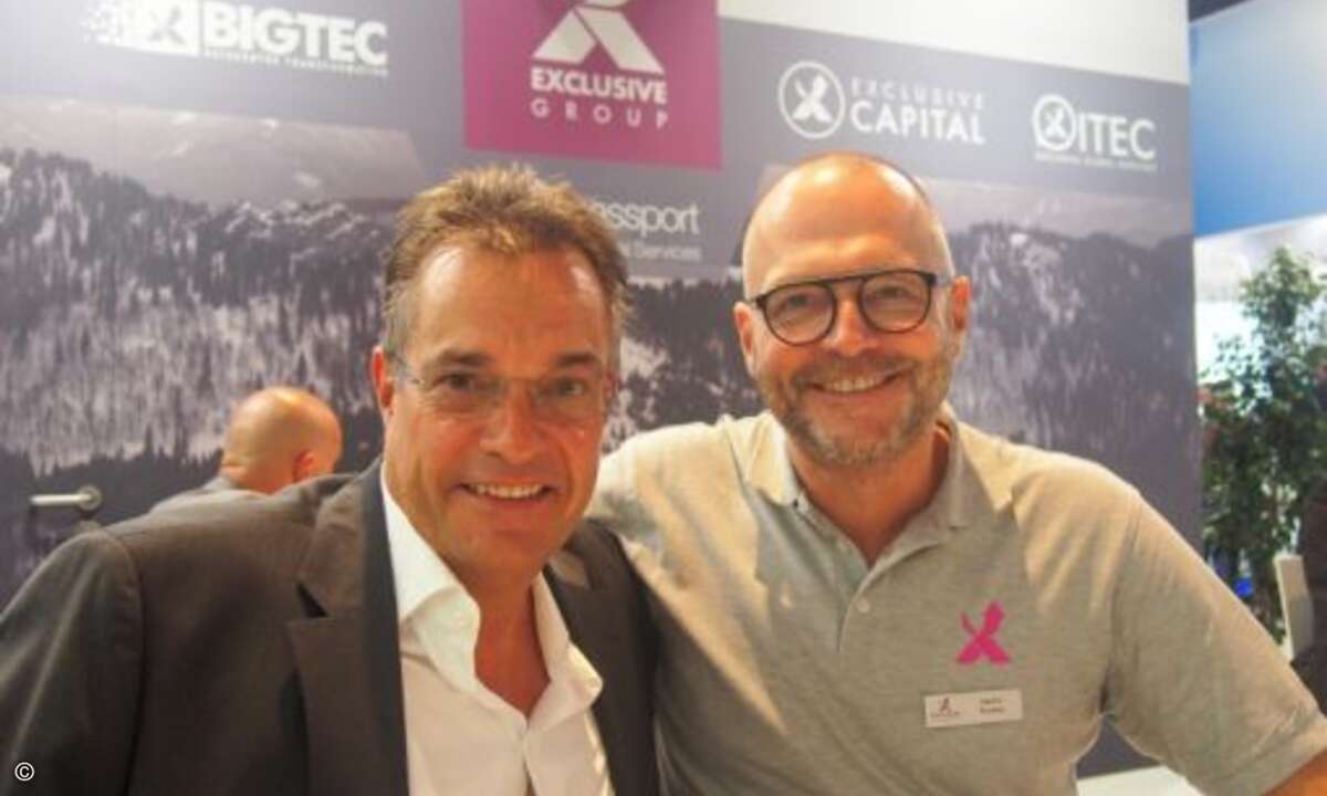 Martin Twickler (re.), der scheidende Chef von Exklusiv Networks Deutschland, nutzte die it-sa, um seinen Nachfolger Florian Zink vorzustellen (Foto: CRN)