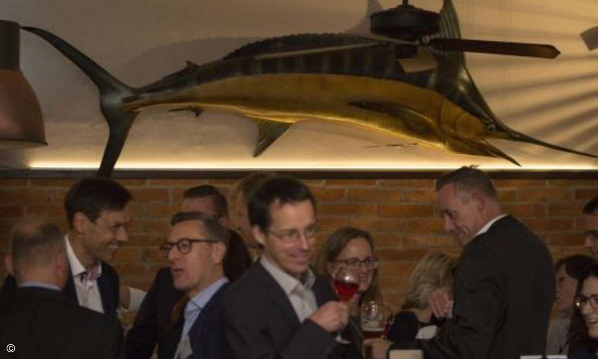In stilvollem Ambiente steigt die Vorfreude auf die Preisverleihung (Foto: CRN)