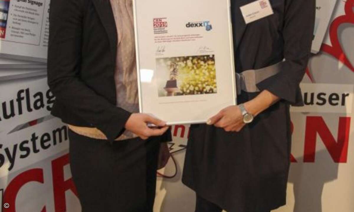 Fränkische Distributionspower bei der CRN in München: Stefanie Gundlach und Judith Öchsner von dexxIT (Foto: CRN)