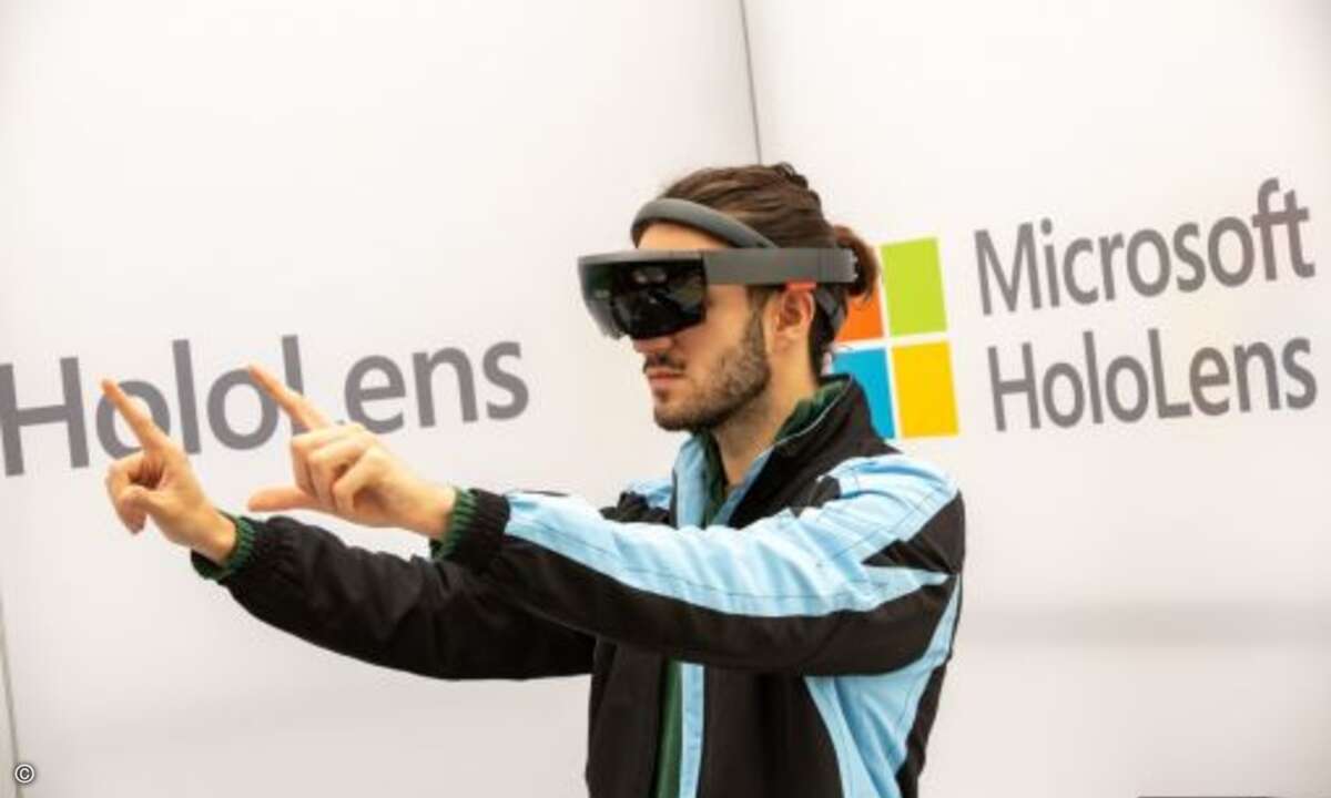 Einblick in virtuelle Welten mit Microsofts Hololens (Bild: Microsoft)