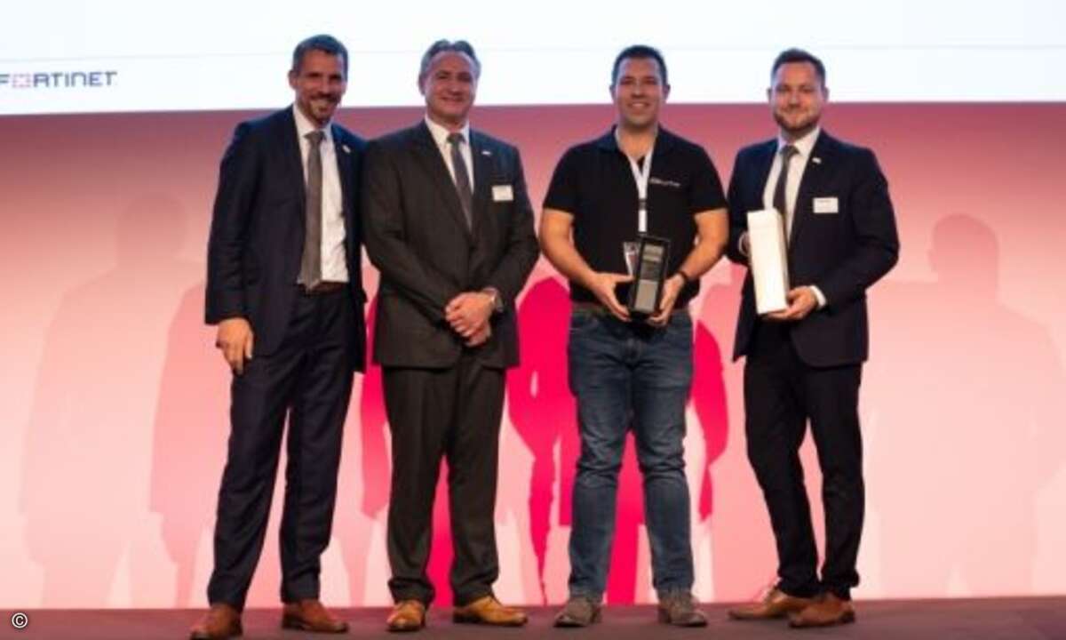 Esko-Systems wurde als »Newcomer of the Year« geehrt (Foto: Fortinet)