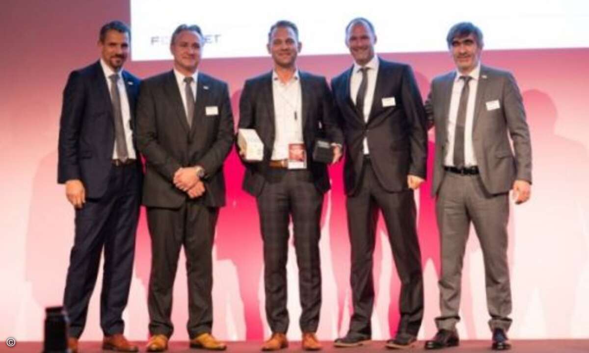 Zum »xSP Partner of the Year« wurde Vintin gekürt (Foto: Fortinet)