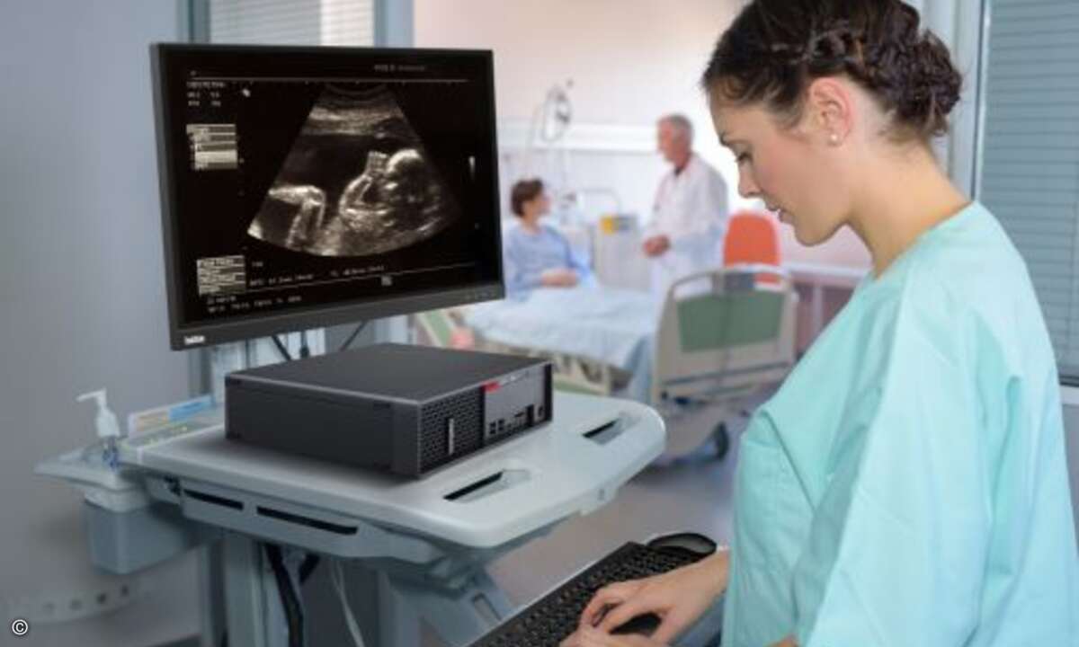 Dank eines Redesigns des Chassis ist auch die »ThinkStation P330 SFF« im Vergleich zu ihren Vorgängern um bis zu 30 Prozent kleiner (Bild: Lenovo)