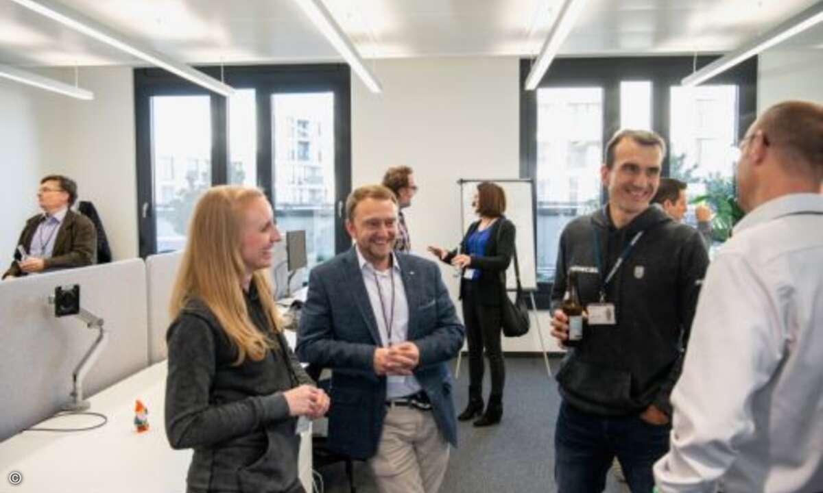 Channelchef Stefan Thiel im Gespräch (Foto: Mimecast)