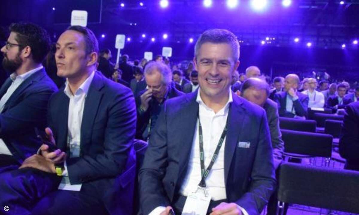 Bechtle, hier mit Systemhaus- und MSP-Vorstand Michael Guschlbauer, nutzte die Discover und brachte rund 100 Endkunden mit nach Madrid zur HPE-Messe.
(Foto: CRN)