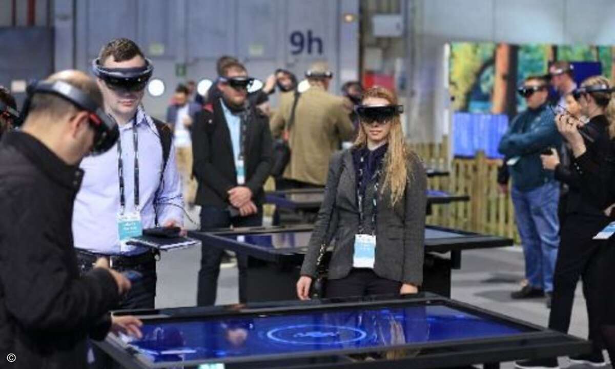 Sie werden Arbeit im datengetriebenen Zeitalter wesentlich verändern: Datenbrillen. Und auch der Sport, wie beispielsweise Golf, verändert sich ...
(Foto: HPE)