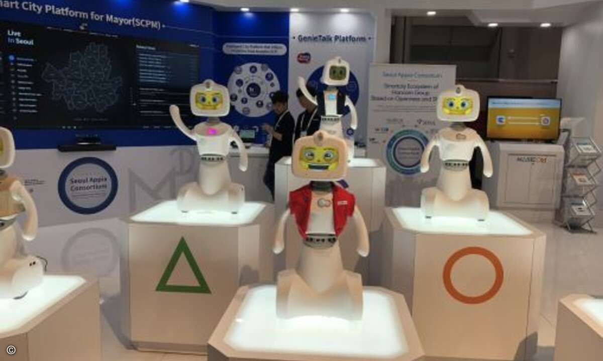 Das muntere Roboterquartett kommt aus Seoul (Bild: CRN)