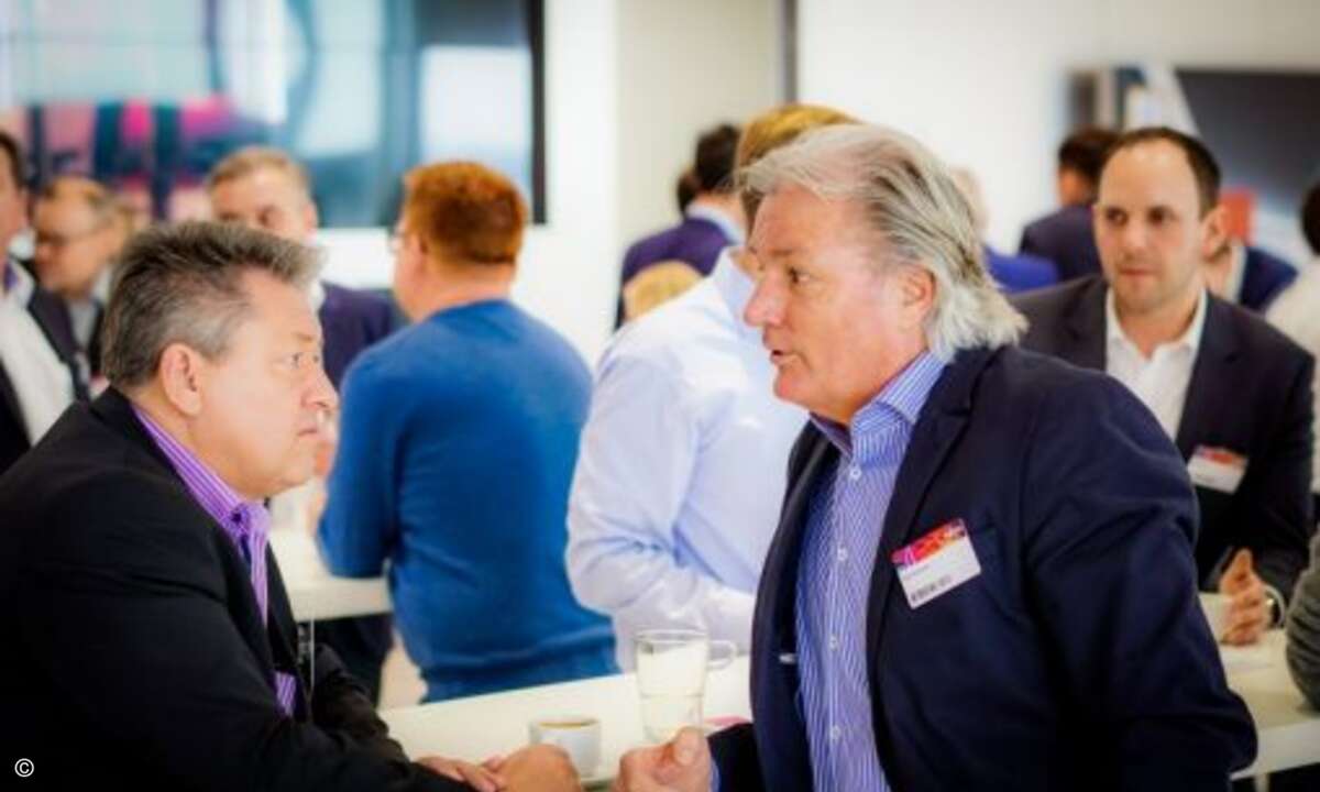 Neben den Vorträgen gab es auch ausreichend Gelegenheit, um sich untereinander und mit dem Fujitsu-Team auszutauschen (Foto: Fujitsu)
