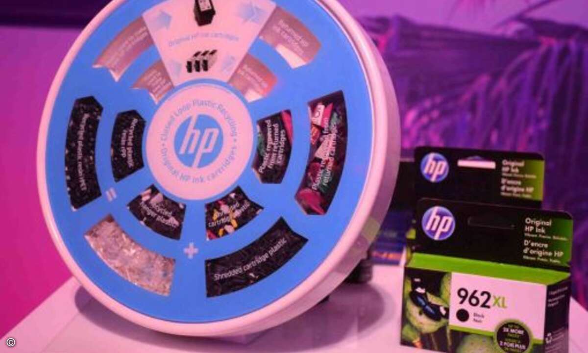 Nachhaltigkeit, aber auch gefälschte Druckermaterialien sind weichtige Themen bei HP. Besonders Imitate machen dem Druckerhersteller zu schaffen, weshalb HP bei jeder Messe Aufklärungsarbeit im Channel betreibt.
(CRN)