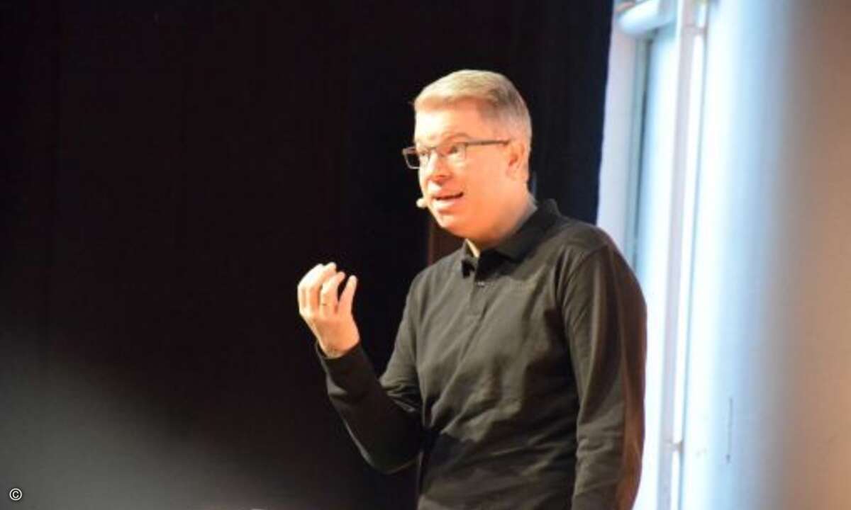 Volle Hütte, respektive Höhle des Löwen: Frank Thelen gab einen Einblick in die Startup-Szene und verriert, wo er auf keinen Fall sein Geld investieren würde.