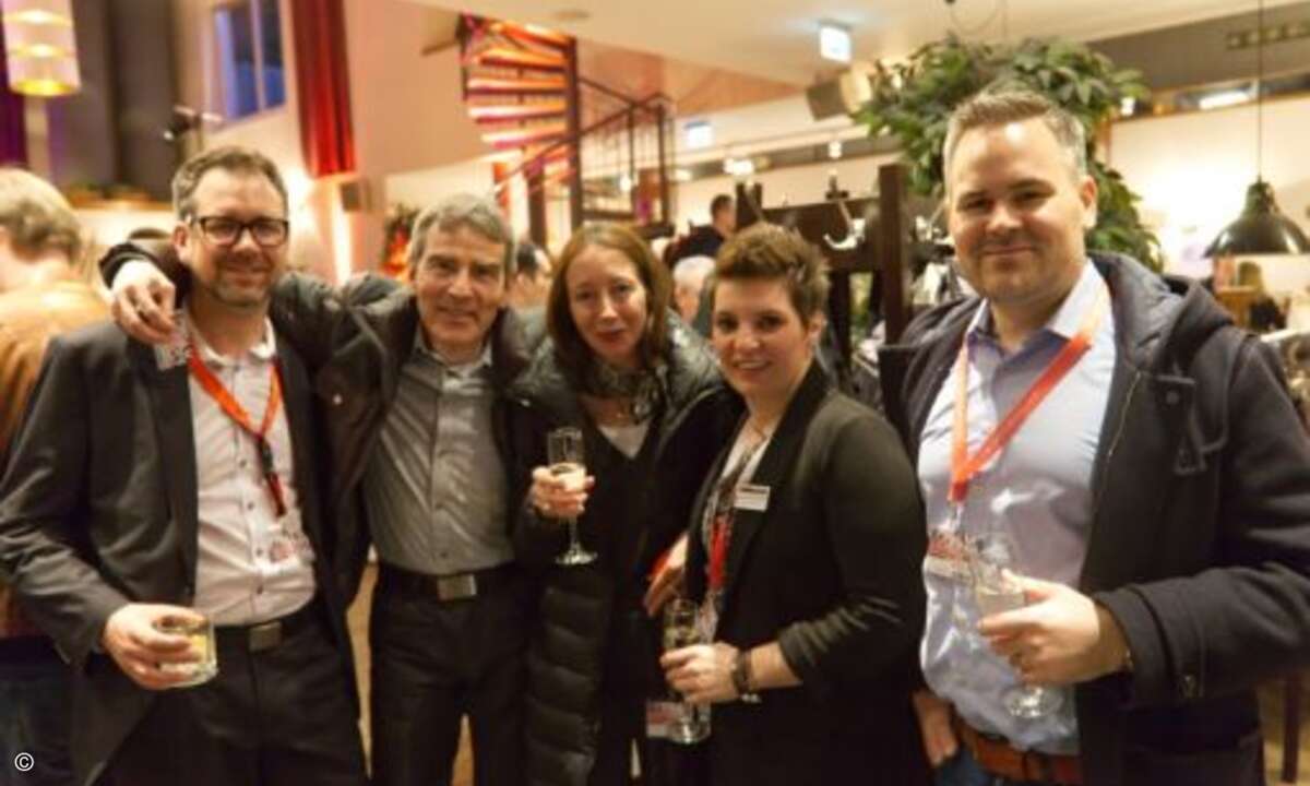 Mathias Besser (DaVinci Computersysteme), Guido Oswald (Gomo GmbH), Simone Gerschitzka (Gomo GmbH) sowie Meike Hiestermann und Daniel Spindler (beide Securepoint) (Foto: Securepoint)