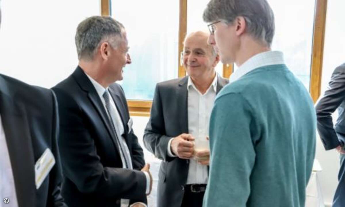Georg Moosreiner von SEP im Gespräch mit Partnern (Foto: SEP)