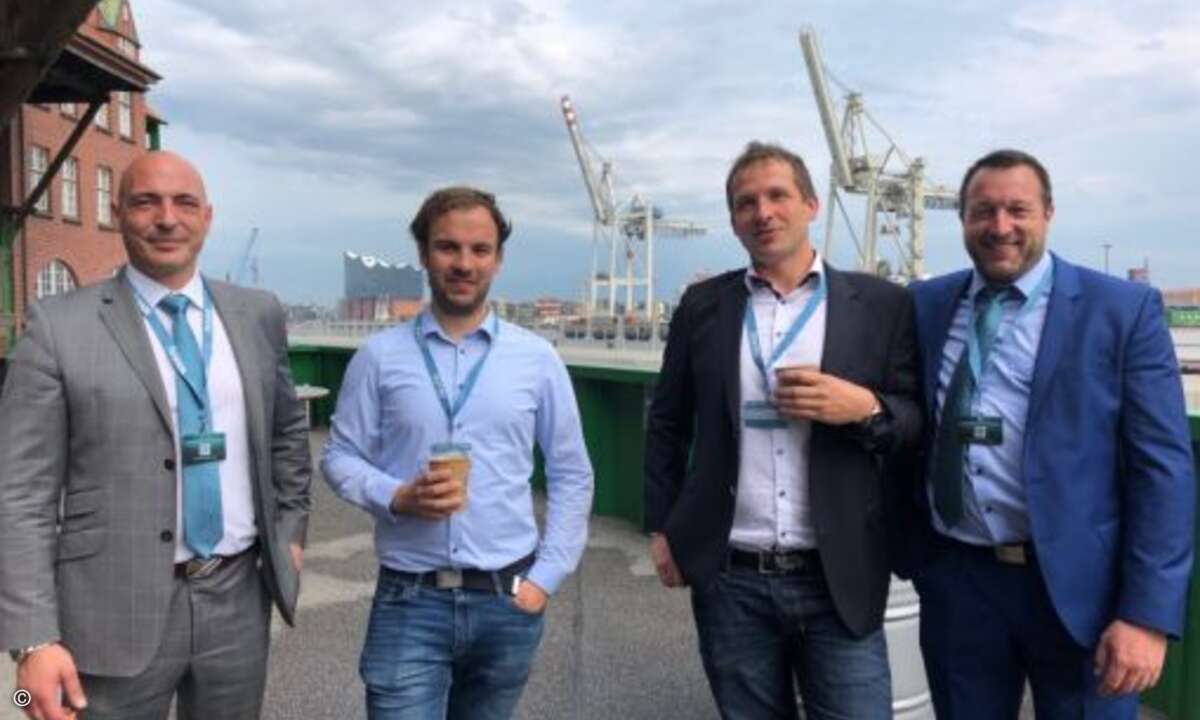 Das angenehme Wetter lud zum Verweilen im Freien ein (Foto: CRN)