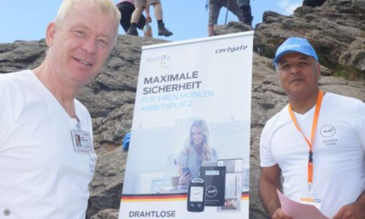 Jan Wendenburg und Nazir Olumi von Certgate (Foto: Sysob)