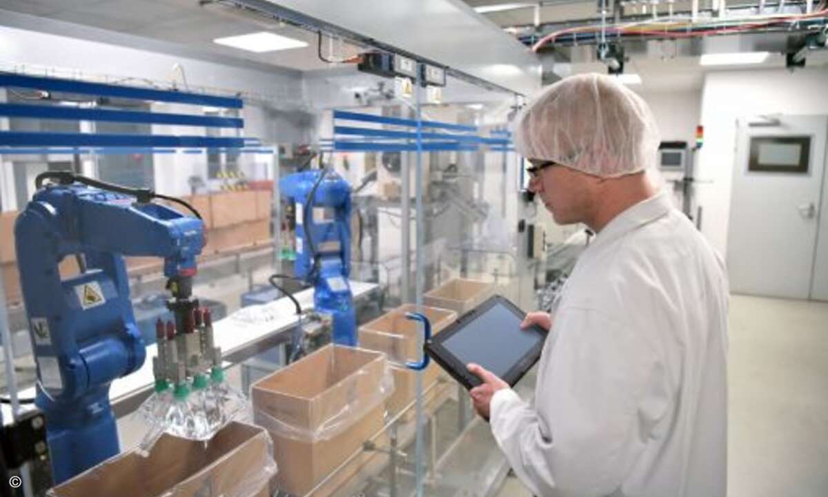 Mit dem neuen »UX10« hat Rugged-Spezialist Getac ein Tablet vorgestellt, das mobile Arbeitskräfte in sämtlichen Arbeitsumgebungen unterstützt. (Bild: Getac)