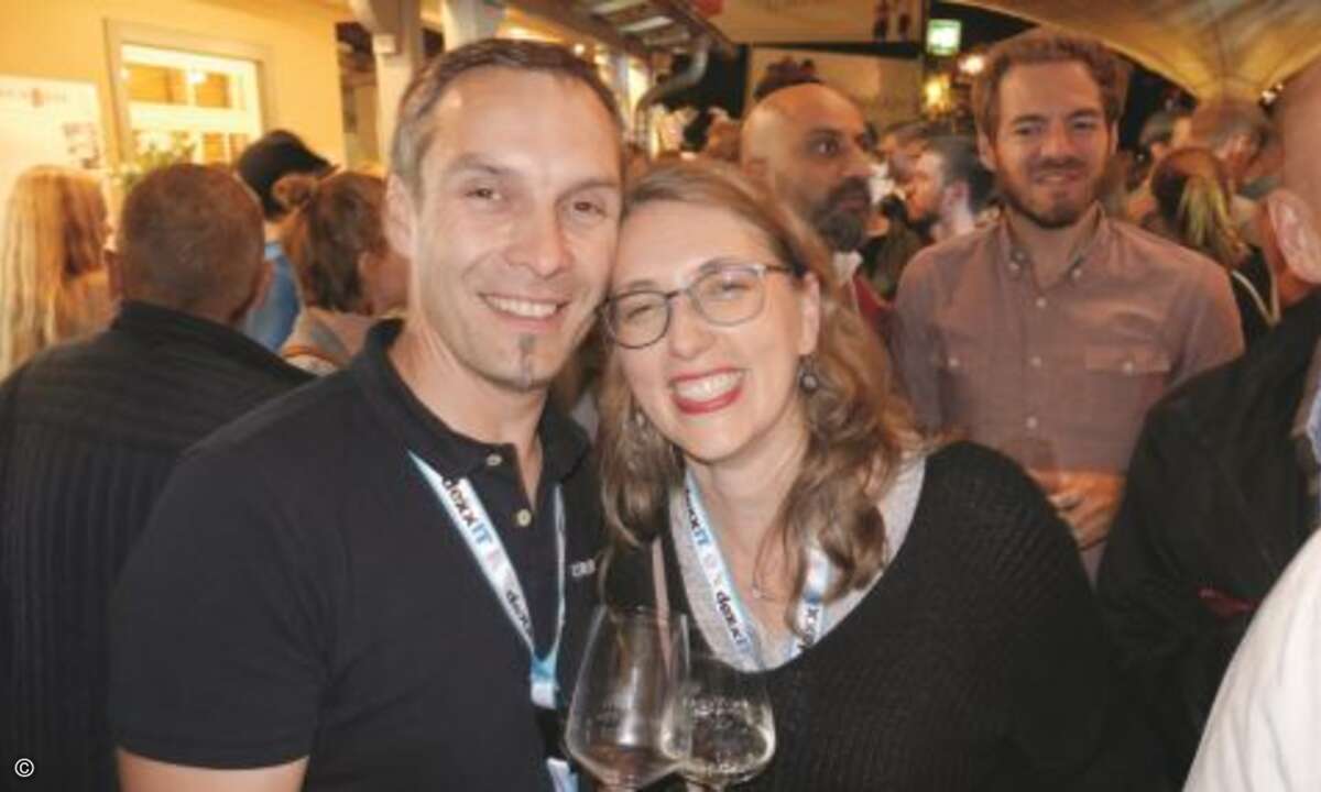André Pollmann (Cyberport) und Michaela Schroll (DexxIT) (Foto: DexxIT)